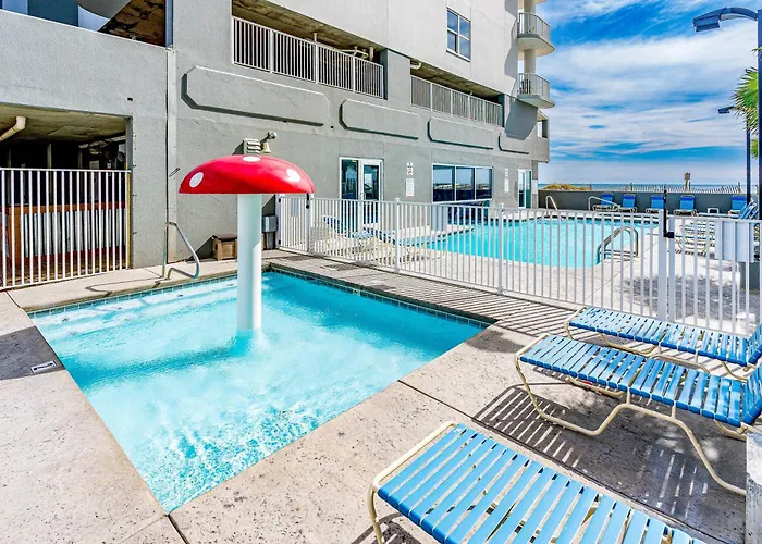 6th-floor With Pool Ac Free Wifi Balcony & Views