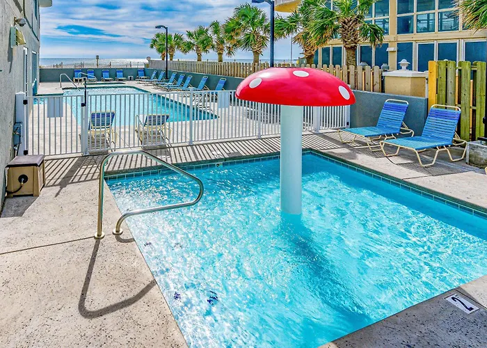 6th-floor With Pool Ac Free Wifi Balcony & Views